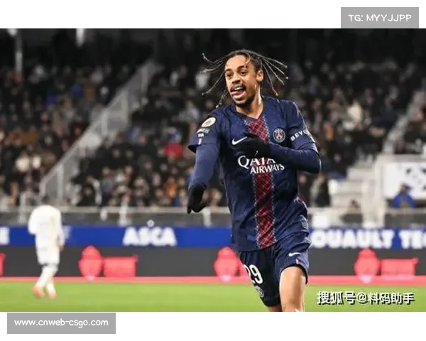 巴黎圣日耳曼主场1-0险胜欧塞尔，巴尔科拉第79分钟打破僵局艰难登顶